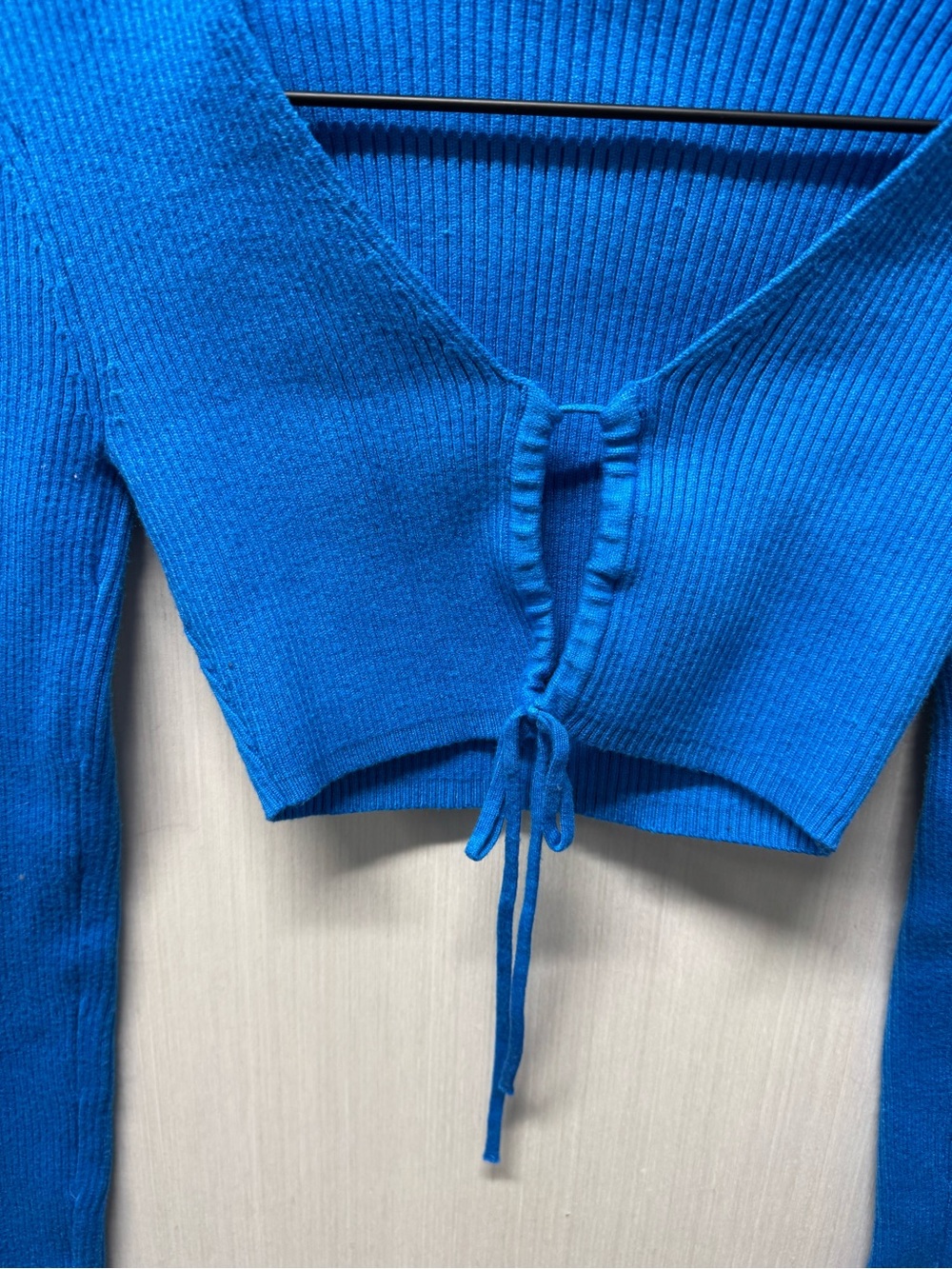 Zara Ribbed Cropped Sweater - Picture 2 of 4